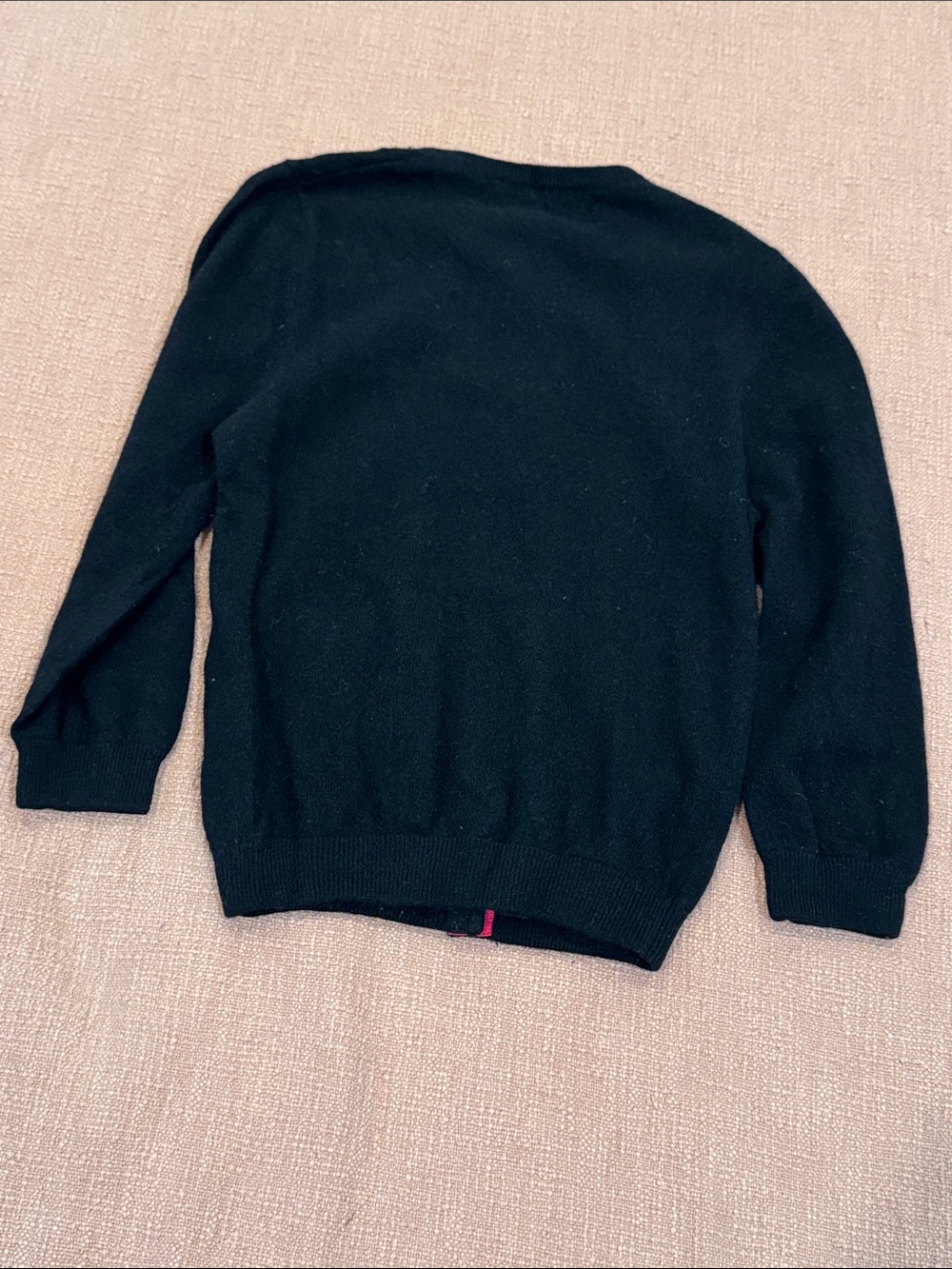 Angora / lambswool embroidered bird detail wm’s button-Up Crewneck Cardigan - Picture 13 of 15